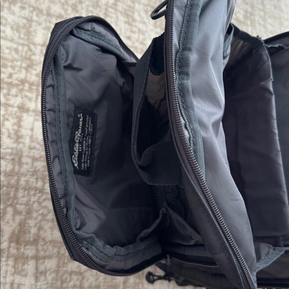 Eddie Bauer Multi-compartment Backpack - Picture 3 of 4